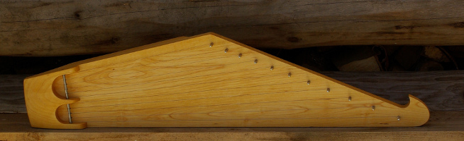 Perinteinen 11-kielinen kantele